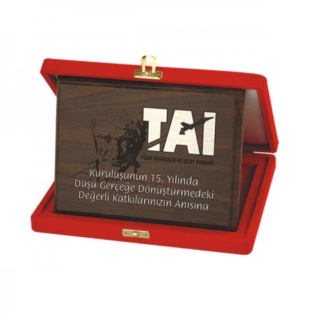 tai plaket